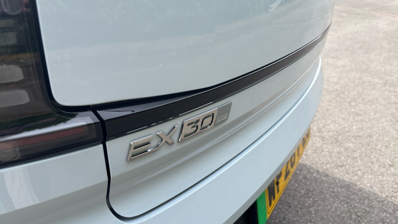 Volvo EX30 200kW SM Extended Range Plus 69kWh 5dr Auto Electric Estate